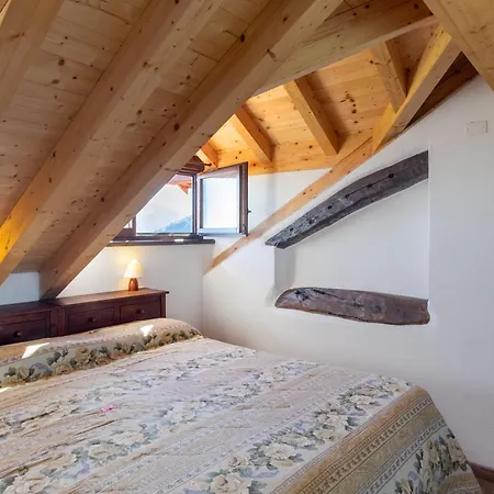 Domek alpejski Country House Cissano